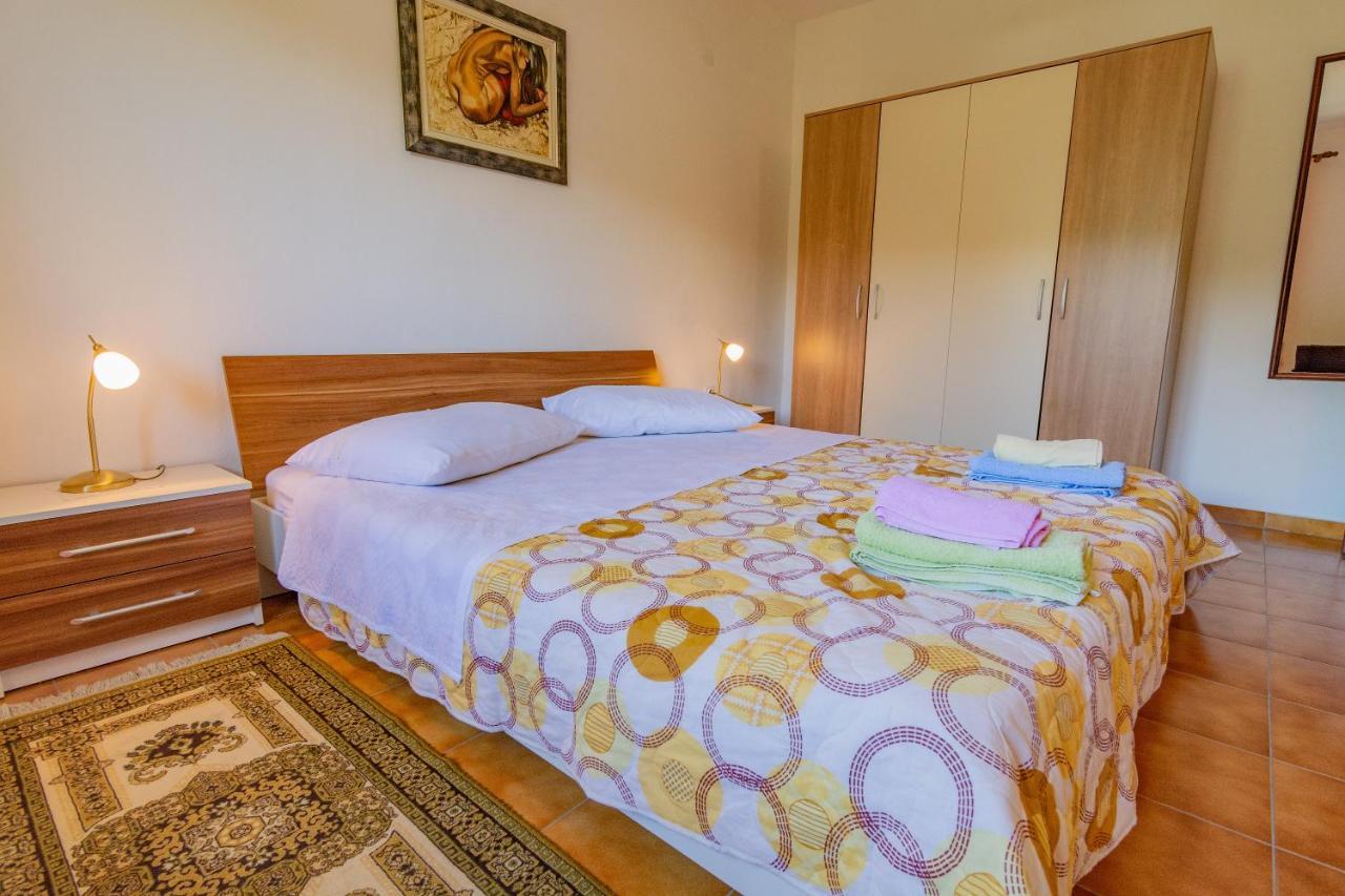 Apartment Dumicic 1 Mundanije المظهر الخارجي الصورة